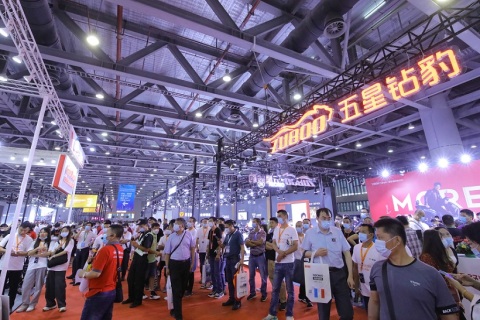 广州华南国际电动车及零部件展览会展会现场图片