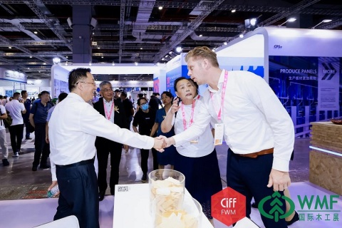 中国(上海)国际家具生产设备及木工机械展览会展会现场图片
