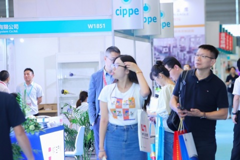 成都国际石油石化技术装备展览会展会现场图片