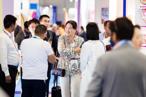 中东迪拜文具及办公用品展览会展会现场图片