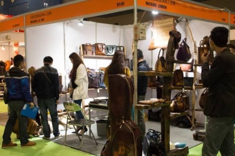 广州国际箱包皮具展览会展会现场图片