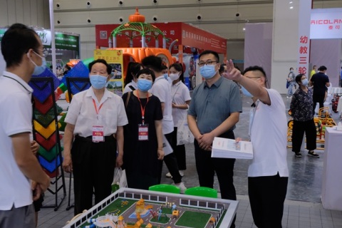 郑州欧亚幼儿教育展览会展会现场图片