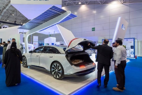 沙特吉达新能源汽车、电动车展览会展会现场图片