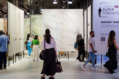 巴西圣保罗地面铺装、地板展览会展会现场图片