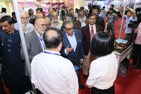巴基斯坦石油天然气及电力设备展展会现场图片