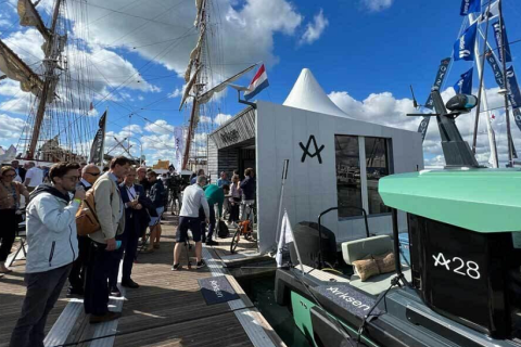 英国南安普顿游艇展览会展会现场图片