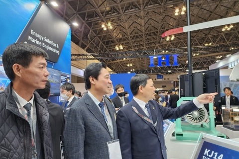 日本东京军警防务展览会展会现场图片