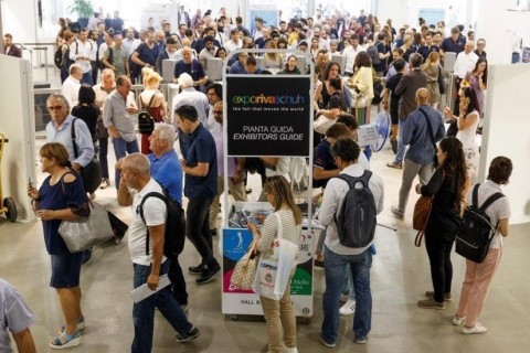 意大利加答鞋展览会展会现场图片
