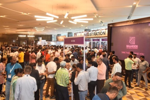印度新德里珠宝展览会DJGF展会现场图片