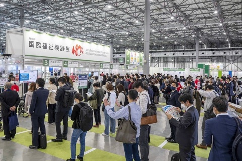 日本东京福祉老年人康复设备展览会展会现场图片