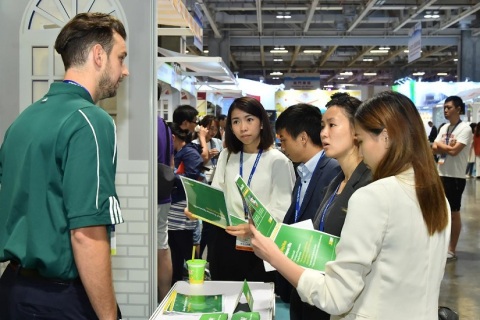 韩国首尔连锁加盟展展会现场图片