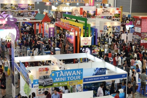新加坡国际高端旅游展展会现场图片