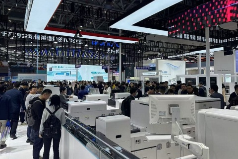 中国国际检验医学暨输血仪器试剂展览会展会现场图片