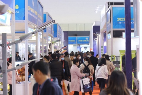 中国(扬州)户外照明展览会展会现场图片
