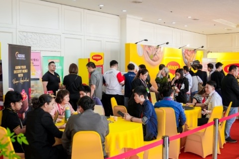 马来西亚东盟陶瓷展展会现场图片