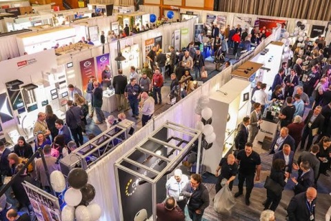 美国纽约LED照明展览会展会现场图片